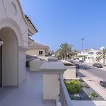 Elegant 5-Bedroom Villa On The Beach With Private Pool At Palm Jumeirah