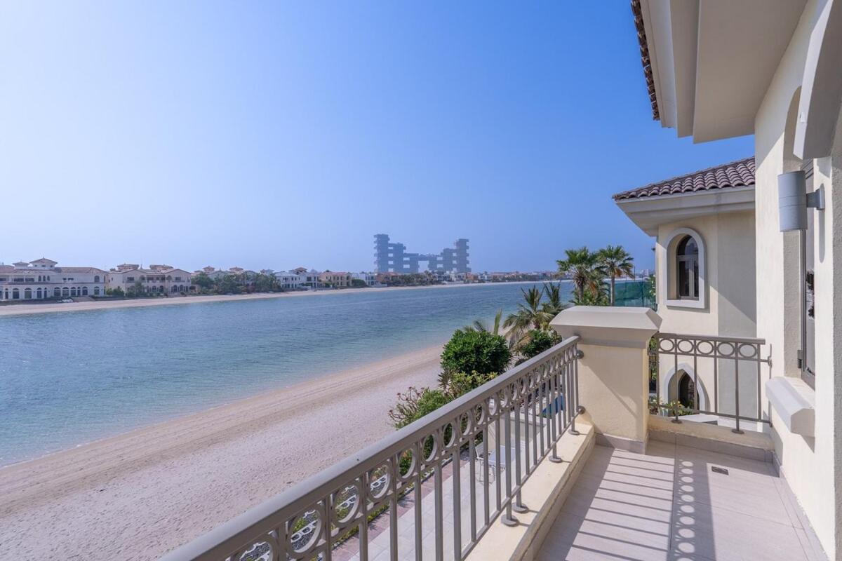 Villa Elegant 5-bedroom On The With Private Pool At Palm Jumeirah