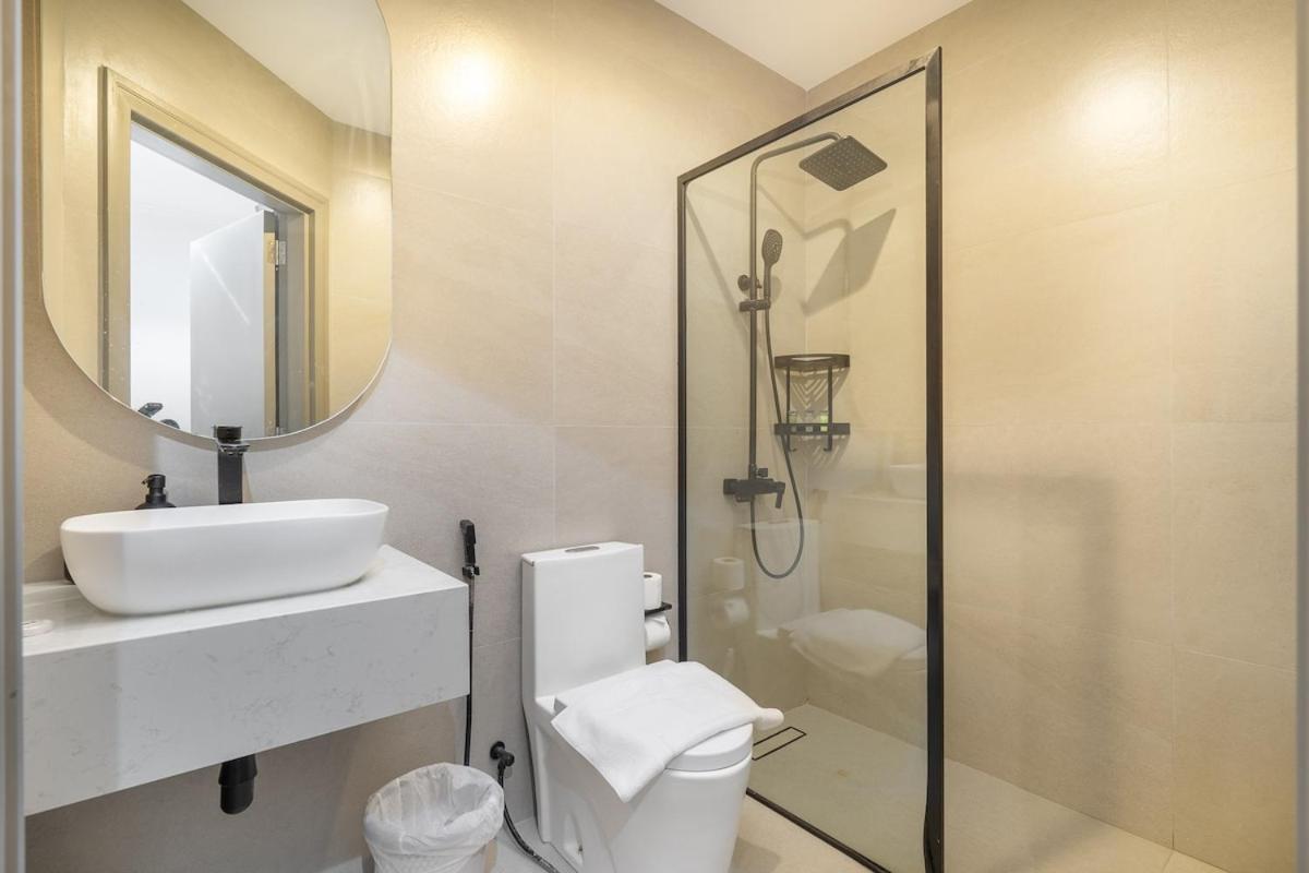 Villa Elegant 5-bedroom On The With Private Pool At Palm Jumeirah Dubai