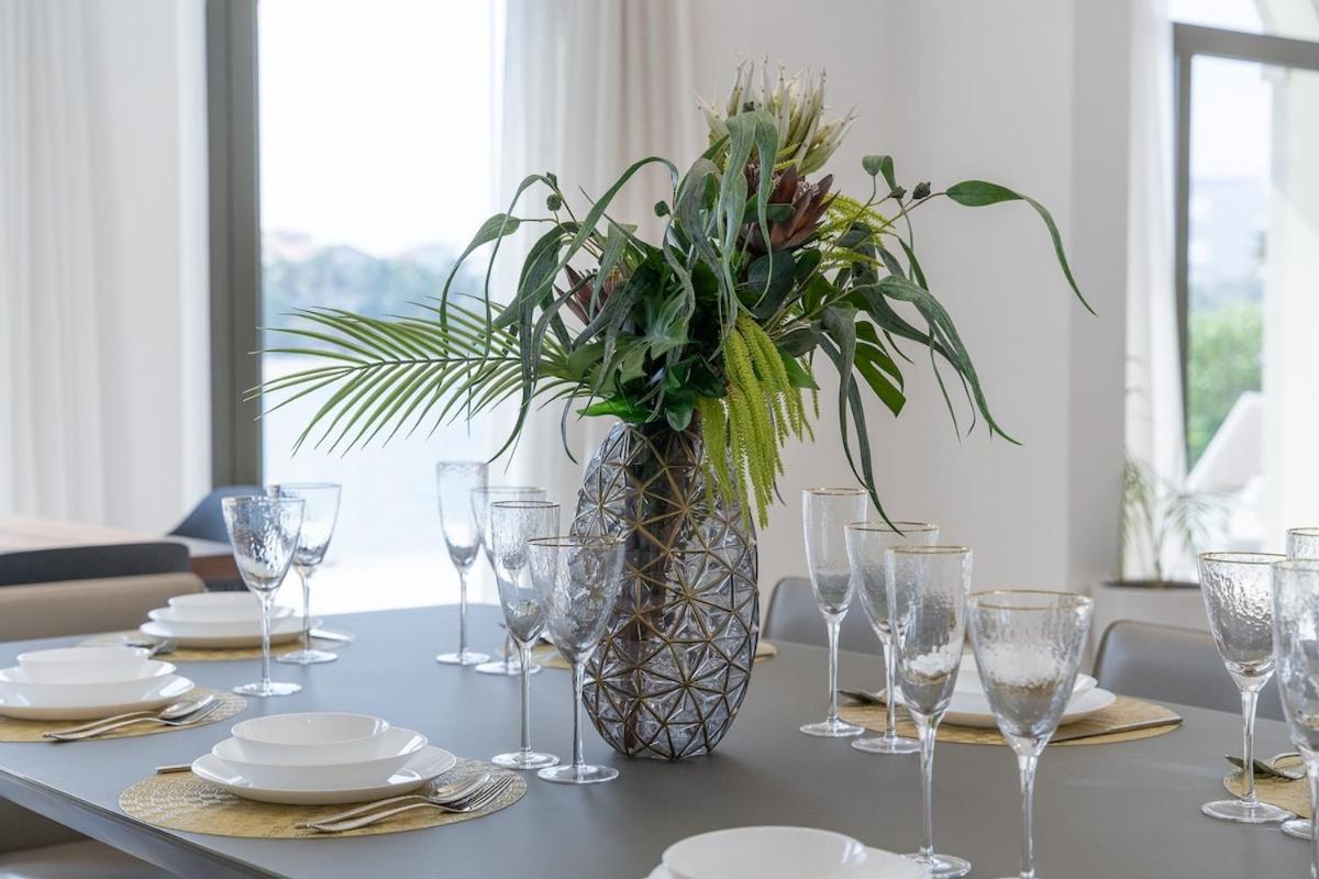 Villa Elegant 5-bedroom On The With Private Pool At Palm Jumeirah
