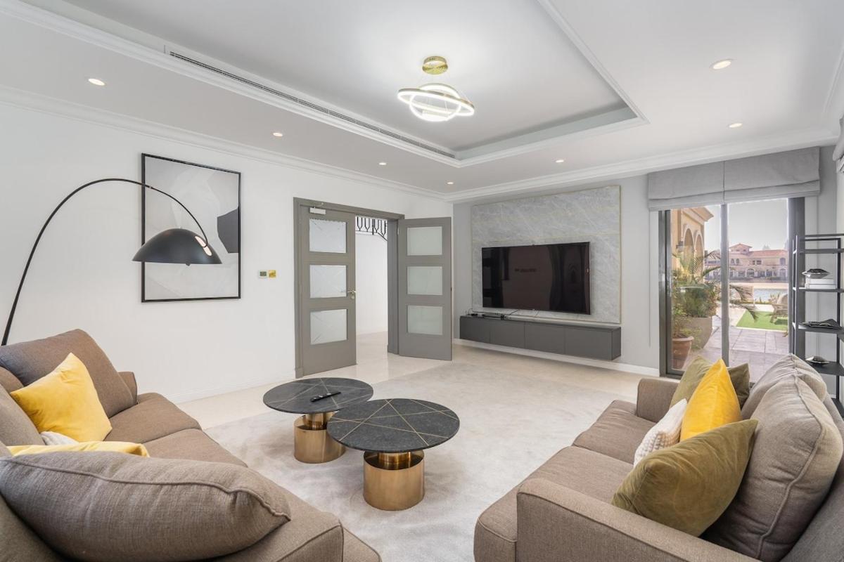 Elegant 5-bedroom On The With Private Pool At Palm Jumeirah * Dubai